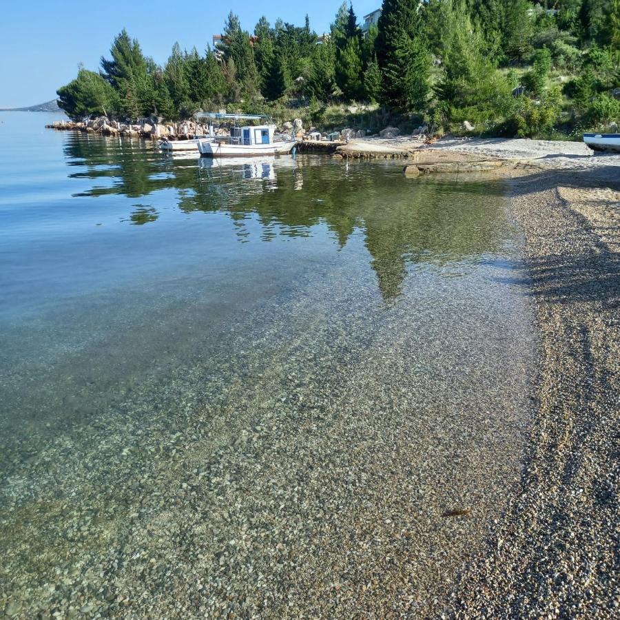 Apartmani Tin Starigrad Paklenica Exteriör bild
